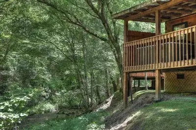 stone creek cabin at parkside cabin rentals