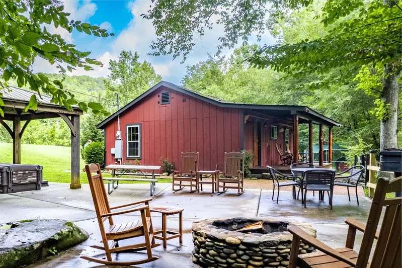 Flint Rock Cabin