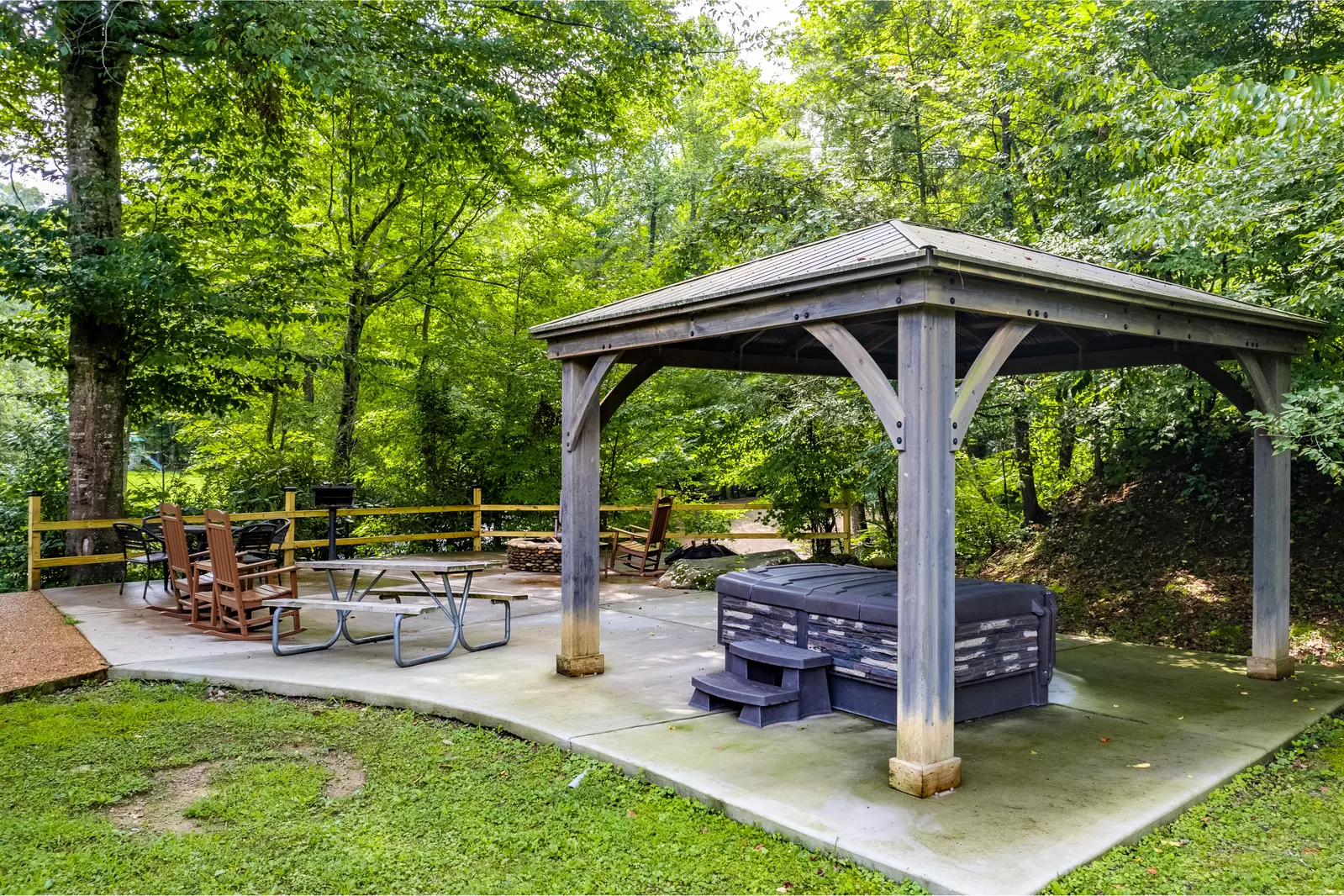 Flint Rock Cabin