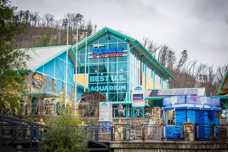 Ripley's Aquarium of the Smokies on cloudy day